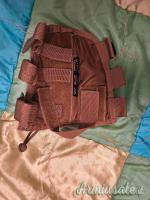 Poggia guancia Guarder