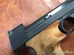 Hammerli semiautomatica .22 LR Long Rifle