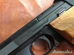 Hammerli semiautomatica .22 LR Long Rifle