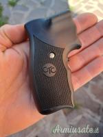 Guancette laser CRIMSON TRACER per Taurus