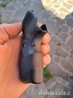 Guancette laser CRIMSON TRACER per Taurus