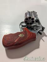 Smith & Wesson 686 Plus .357 Magnum  |  9x31mmR  | .353 Casull