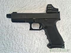 Glock 17 Gen. 4 FTO Cal. 9X21 (prezzo 450 Glock + 150 Punto rosso= 600 euro)