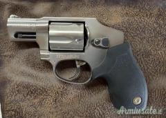 TAURUS  85 TITANIUM 38SPECIAL