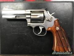 Smith & Wesson 686-3  4