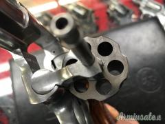 Smith & Wesson 686-3  4