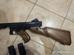 THOMPSON M1A1 CYBERGUN 