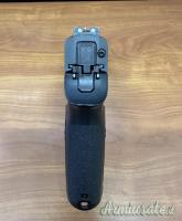 SIG-Sauer P320 compact  9x21mm IMI