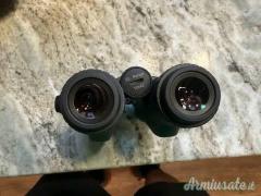 Swarovski EL ha una portata 10x42 con assistente