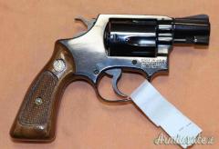 Revolver Smith Wesson 36 Calibro 38SP.