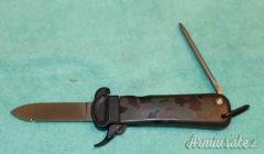 Coltello a Gravià Paracadutista