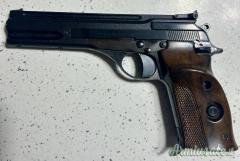 Beretta 75 .22 LR Long Rifle