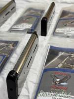 N°6 CARICATORI WILSON 8 COLPI P/N 47D + BOSSOLI + PALLE