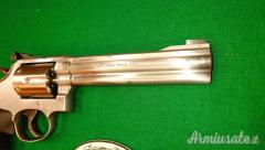 Smith & Wesson 617-1 cal.22LR