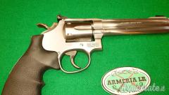 Smith & Wesson 617-1 cal.22LR