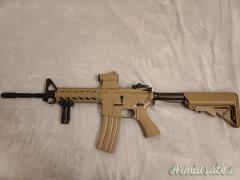 G&G Top Tech m4 full metal ( tan) con mirino punto rosso aimo rd1