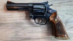 Cerco revolver Amadeo Rossi