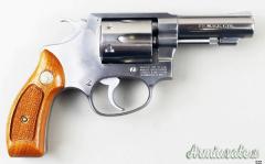Smith & Wesson 650 .22 WMR