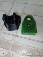 Leva di sgancio maggiorata e gommino ammortizzatore AK