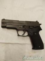 SIG-Sauer P220 .45 ACP