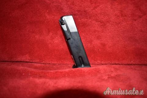 Caricatore bifilare per Beretta 84 B  cal.9 Corto.