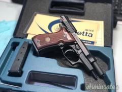 Beretta 84 f .380 ACP  | 9x17mm Browning Short