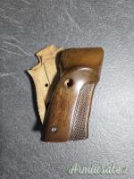 Guancette e caricatori per pistola sportiva Beretta