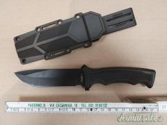 Coltello caccia pesca nuovo