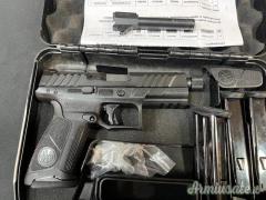 Pistola sem.Beretta  mod APX A1 cal.9x21 e canna di ricambio 9X19