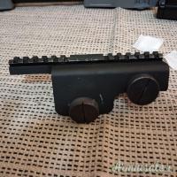 Attacco laterale a due fori M14