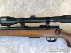 Carabina Anschutz 1530 cal 222 rem completa di ottica ottime condizioni  per info contattaci