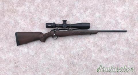 Carabina Tikka T3 hunter cal 7x64 completa di Steiner Military 5-25x56 pari al nuovo