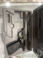 Browning BUCK MARK .22 LR Long Rifle