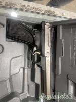 Browning BUCK MARK .22 LR Long Rifle