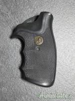 Guncette Pachmayr S&W Square Butt