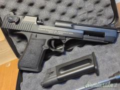 Desert Eagle CO2