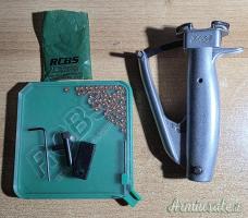 RCBS innescatore con shell holder universale