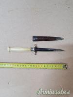 Stiletto pugnale antico