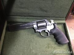 Smith & Wesson 629-2 .44 Remington Magnum