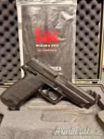 Heckler & Koch USP EXPERT  .45 ACP