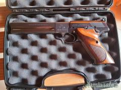 Colt WOODSMAN Match Target .22 LR Long Rifle