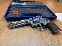Colt PYTHON 357 MAGNUM 6