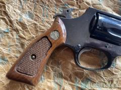 Smith & Wesson P 38 chiefs special
