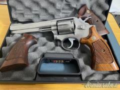 Smith & Wesson 617 .22 LR Long Rifle
