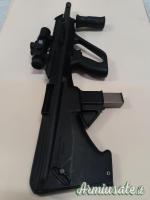 Steyr AUG 9x19 con red dot Burris come nuovo
