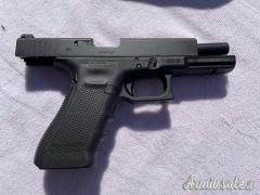 Glock  9x21mm IMI