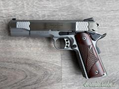 Smith & Wesson SW 1911 E .45 ACP