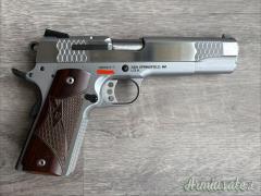 Smith & Wesson SW 1911 E .45 ACP