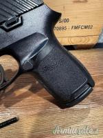 SIG-Sauer P320 .40 Smith & Wesson | Auto  |  10 x 21 mm