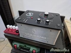 Vulcano Shooting Tech - macchina per annealing ad induzione
